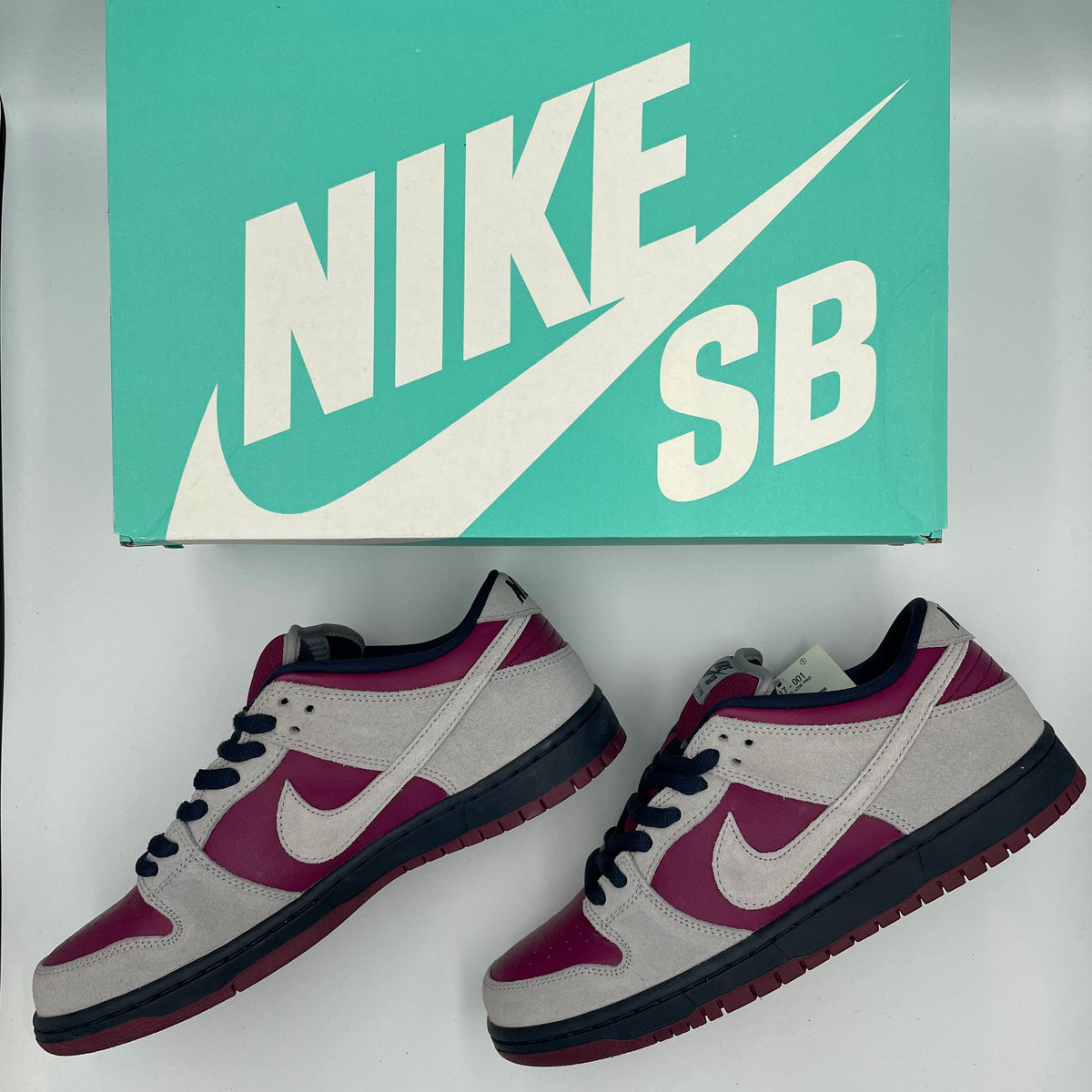 Nike SB Dunk Low Pro Burgundy Grey BQ6817-001 – VINTAGESHOP 8055
