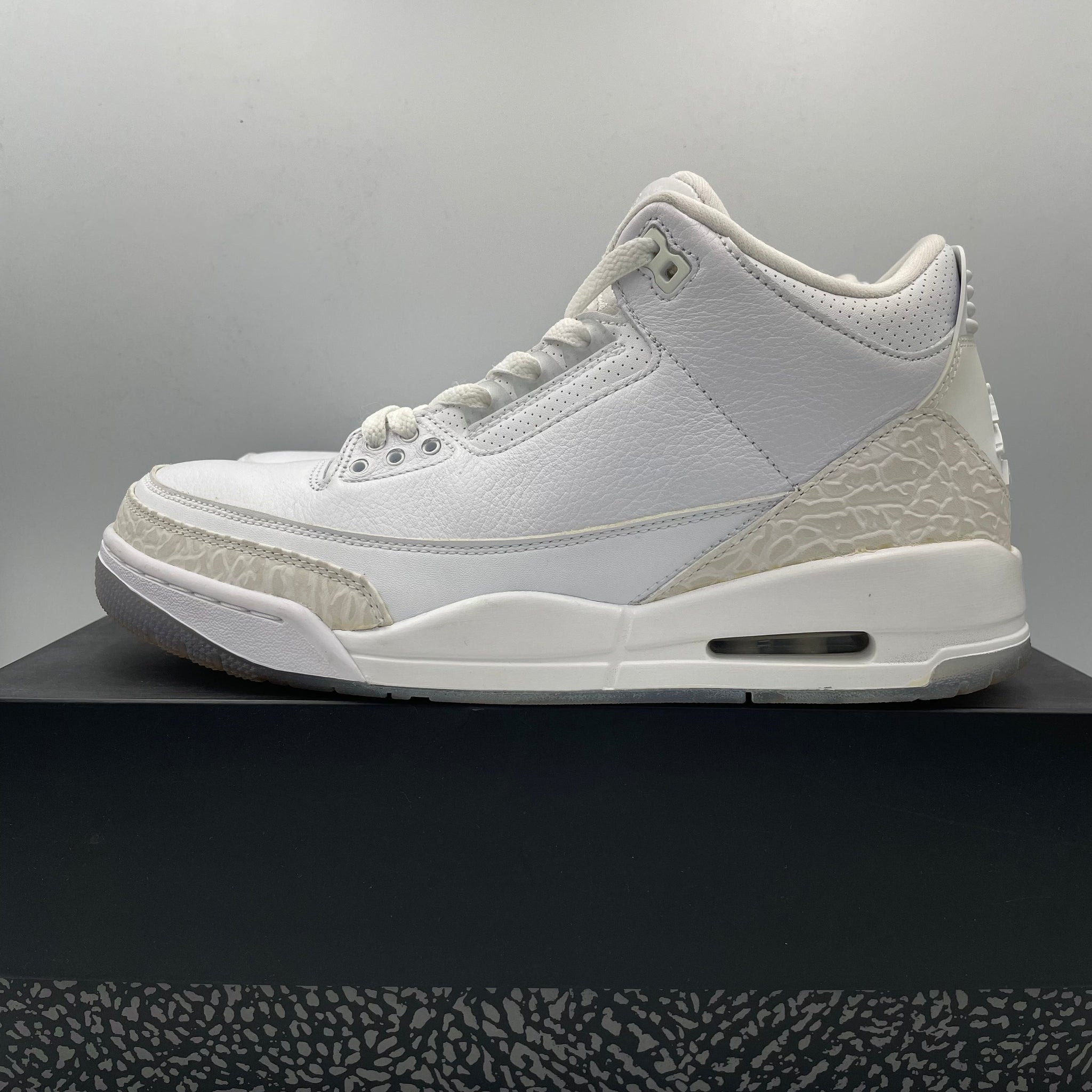 Nike Air Jordan Retro