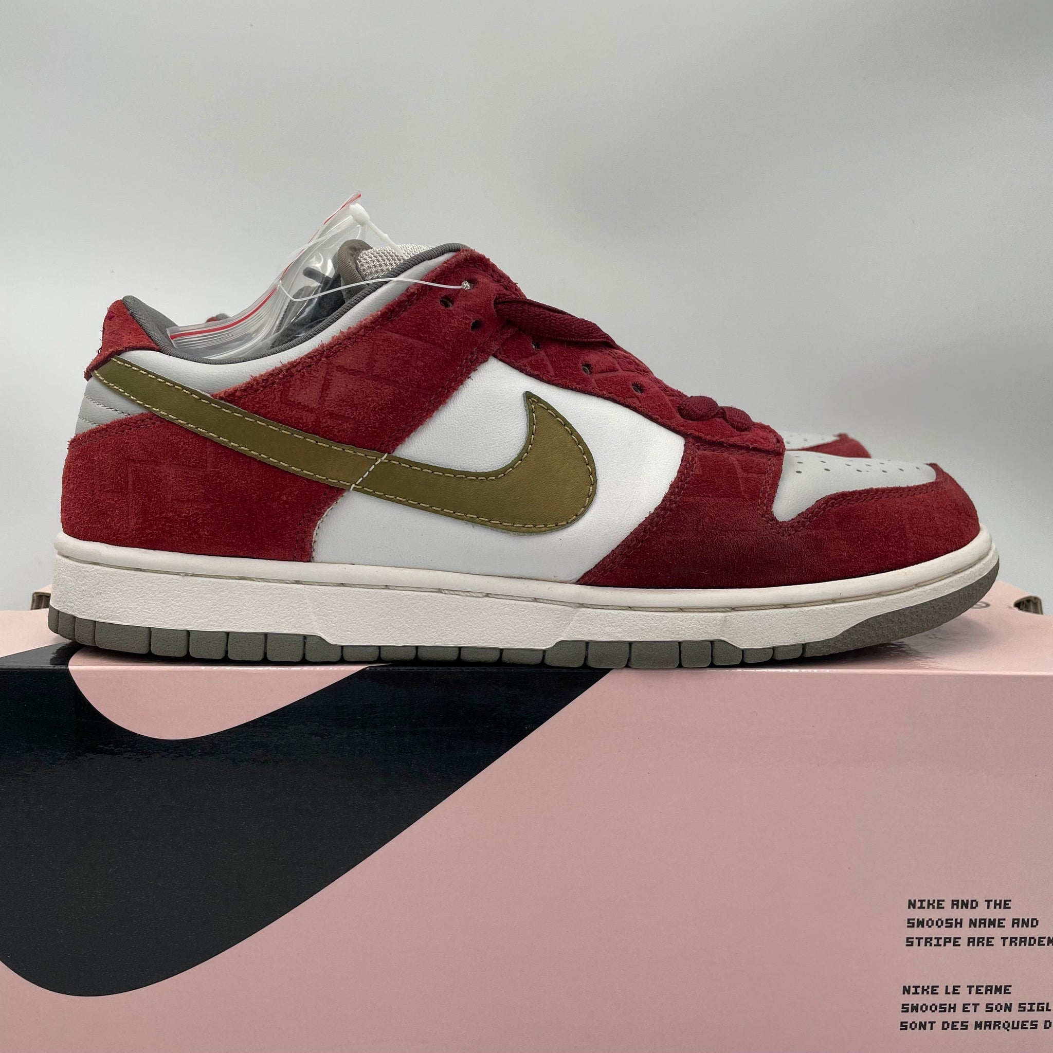 NIKE SB DUNK LOW PRO SB SHANGHAI 304292-112 – VINTAGESHOP 8055