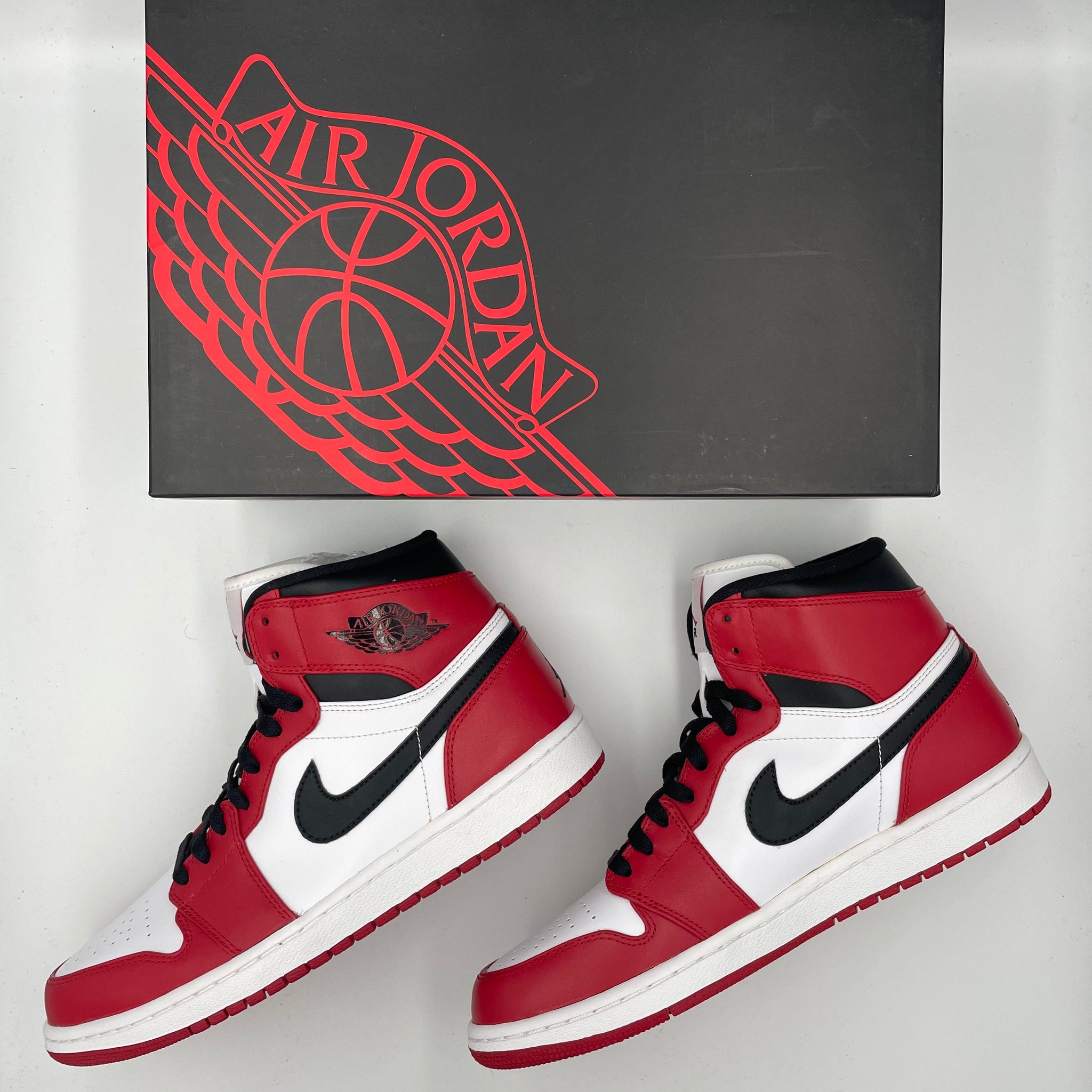 Nike Air Jordan 1 Retro High 
