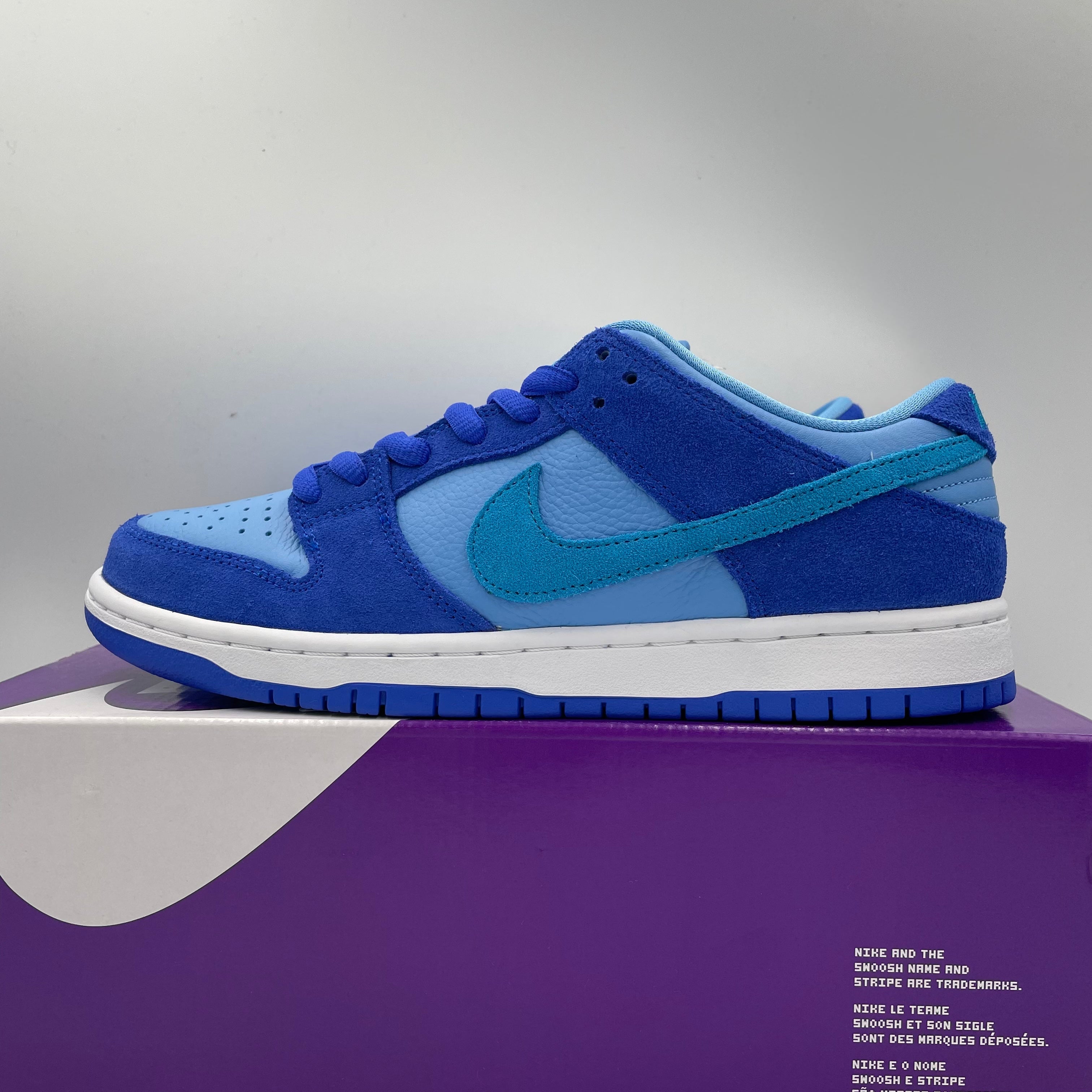 Neutonic Blue Raspberry Colour Nike SB Dunk Low Blue Raspberry DM0807-400 – VINTAGESHOP 8055