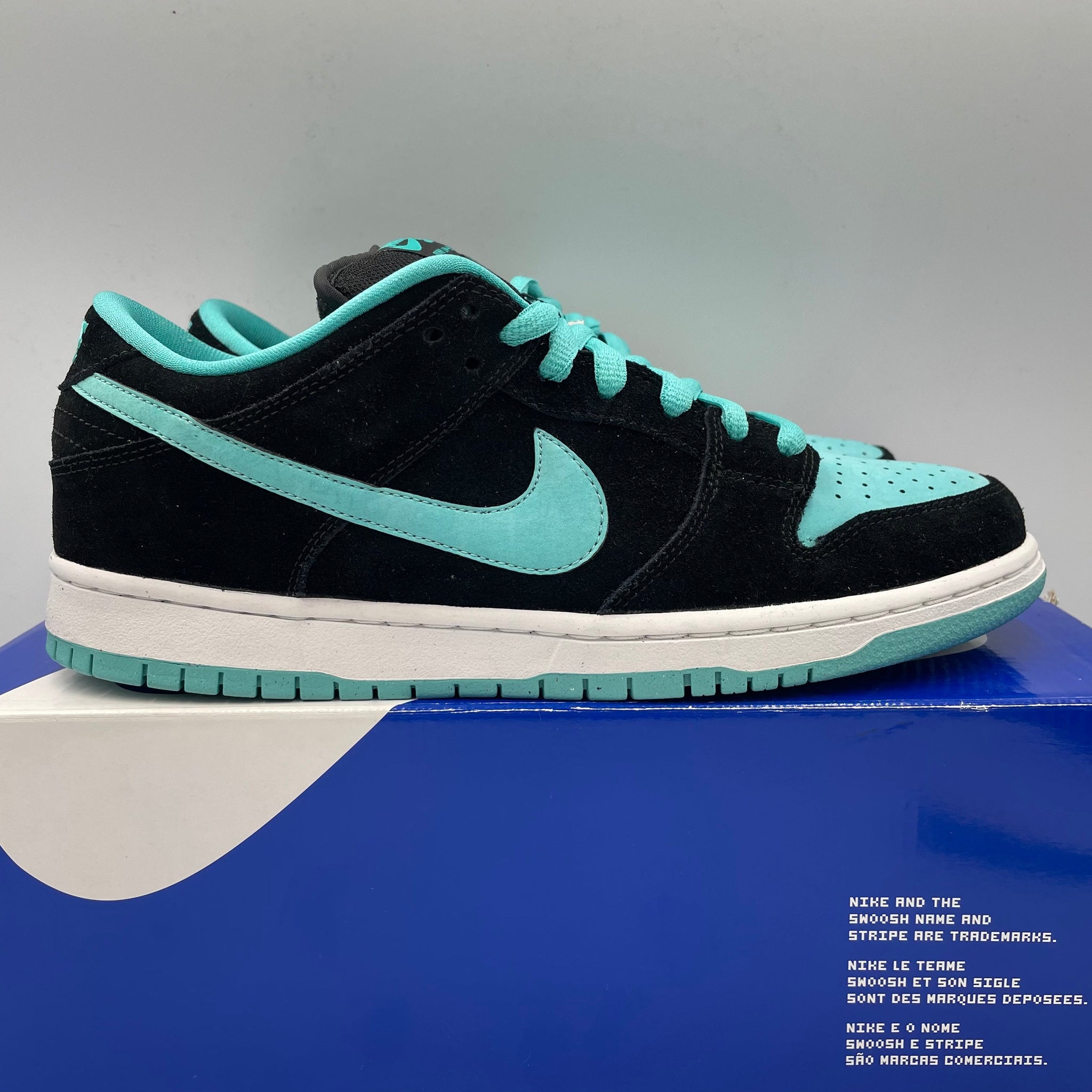nike dunk sb low clear jade