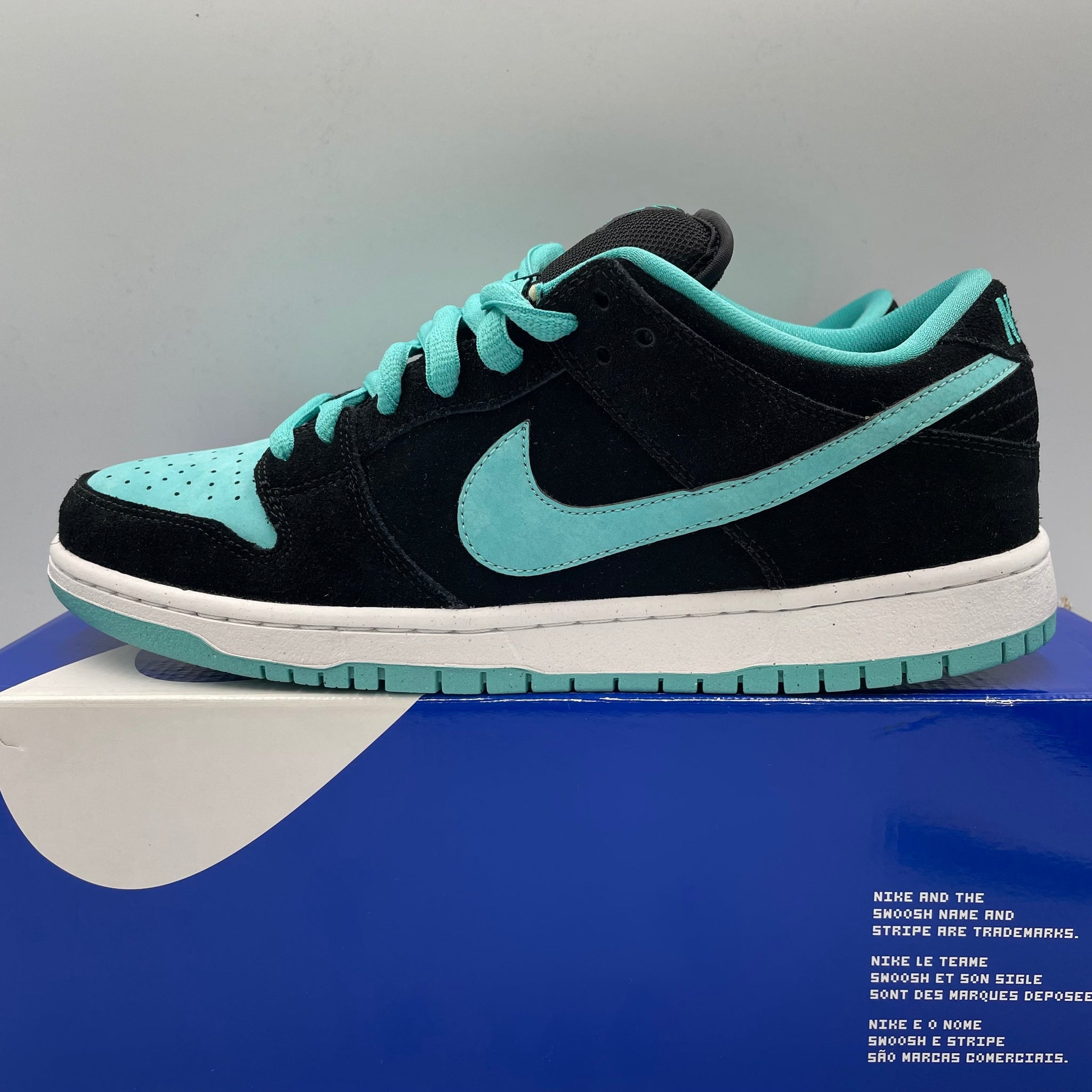 Nike SB Dunk Low 