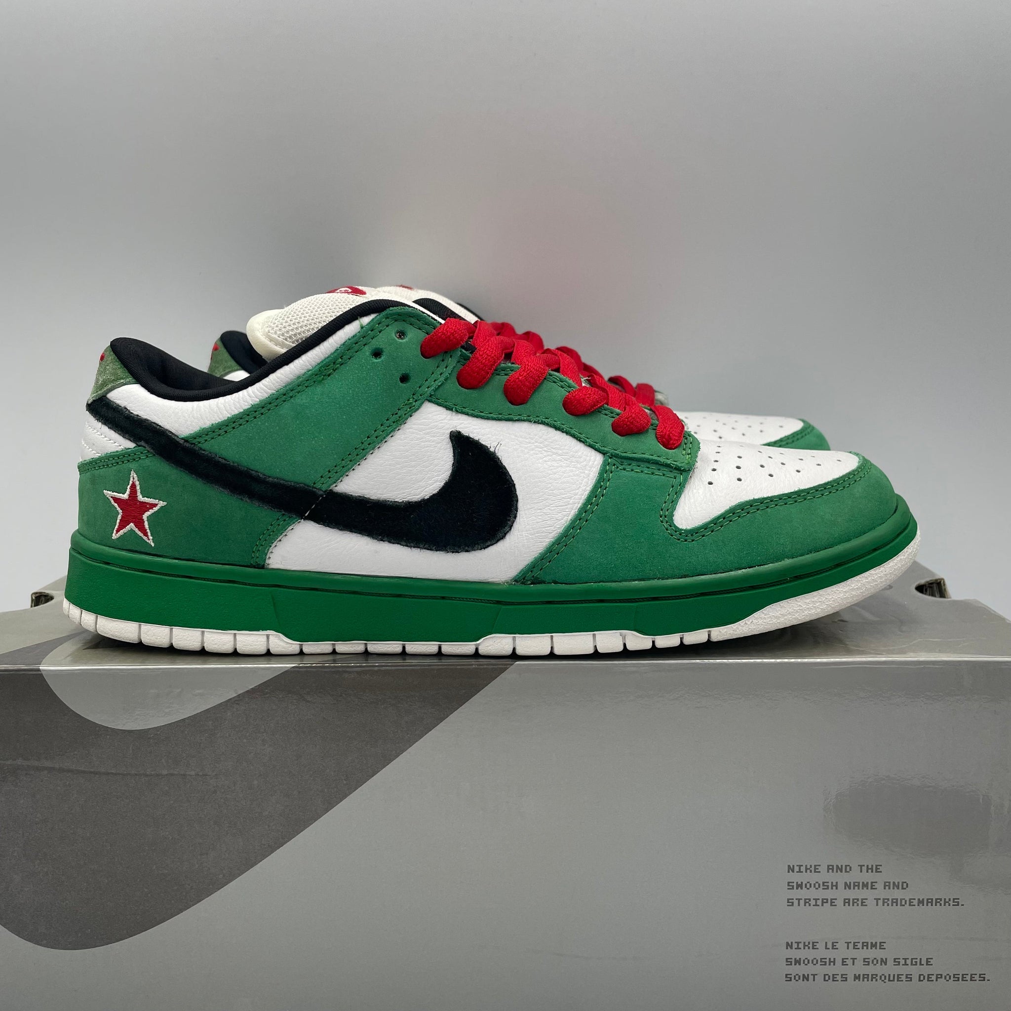 Nike SB Dunk Low 